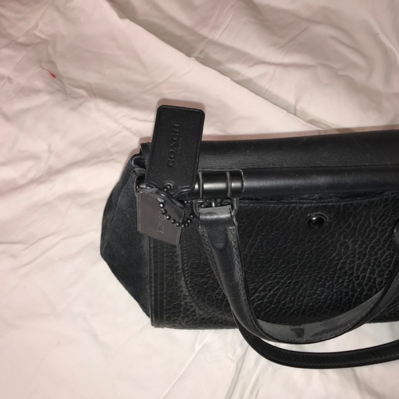 Coach leather purse - Picture 2 of 9